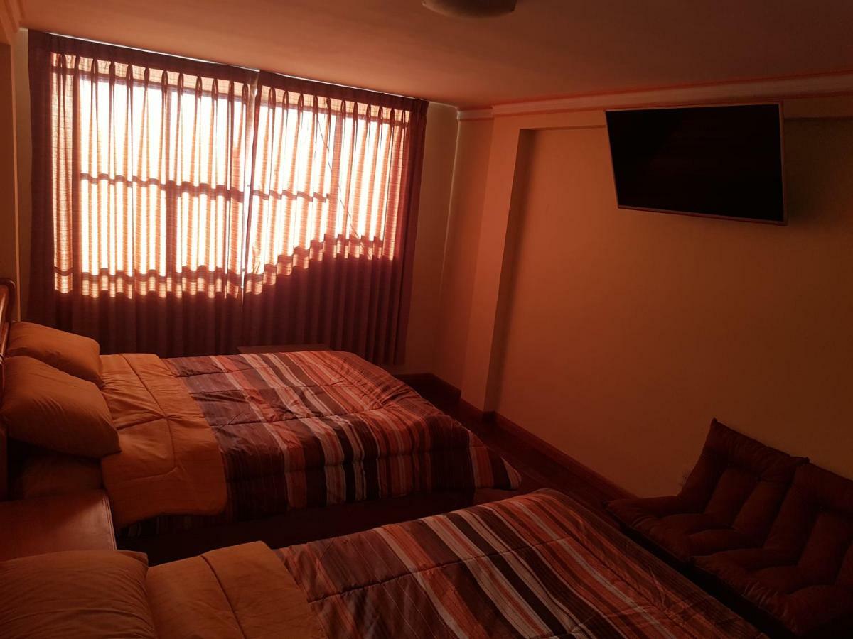 Hostal Madero El Alto מראה חיצוני תמונה